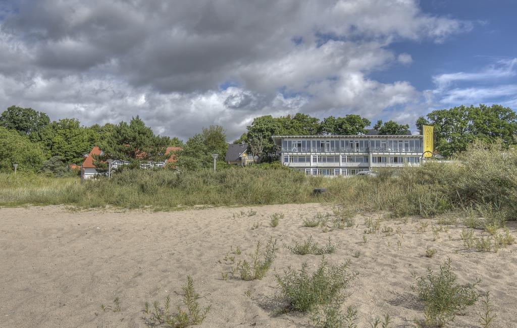 Romantik Seehotel Eichenhain 佩尔泽哈肯 外观 照片
