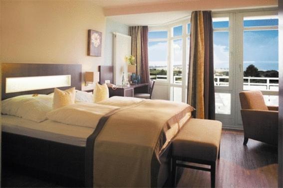 Romantik Seehotel Eichenhain 佩尔泽哈肯 外观 照片